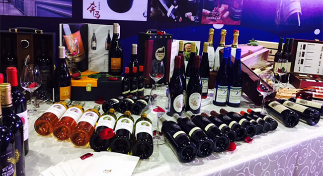 做進(jìn)口紅酒加盟生意的市場怎樣 做進(jìn)口紅酒加盟生意的市場怎樣