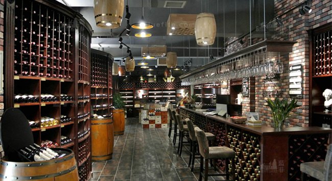 開(kāi)紅酒連鎖加盟店賺錢嗎?